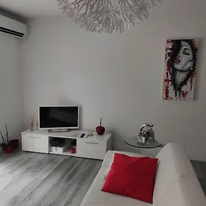 Appartement Lisalo, Vitrolles (Bouches-du-Rhone)